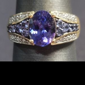 R265  10k Gold Tanzanite and Diamond Ring